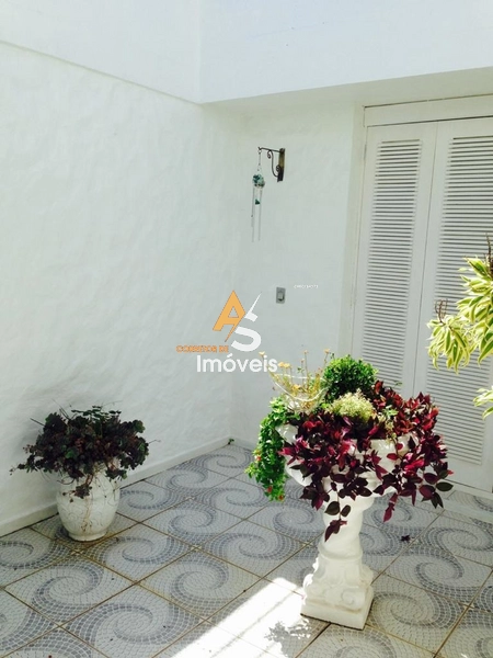 E uma casa do arquiteto Montserrat Estilo Grego!: 26ª foto da galeria de imagens do imóvel