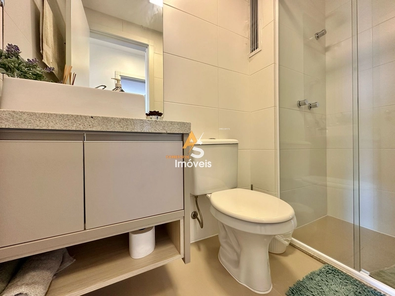 APARTAMENTO COM SACADA DE FRENTE, JUNTO AO MAR: 10ª foto da galeria de imagens do imóvel