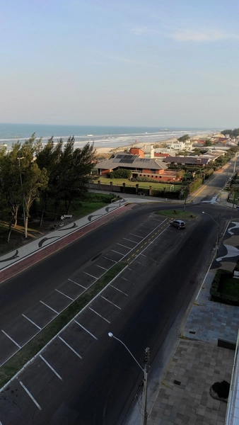 Apartamento à venda em Capão da Canoa/RS: 2ª foto da galeria de imagens do imóvel