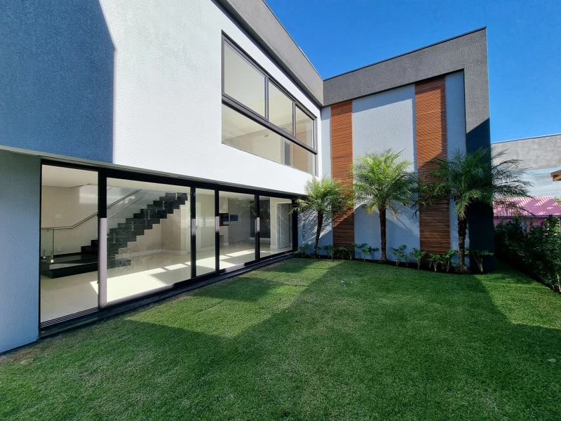 Casa à venda no bairro Dubai - Capão da Canoa/RS: 2ª foto da galeria de imagens do imóvel