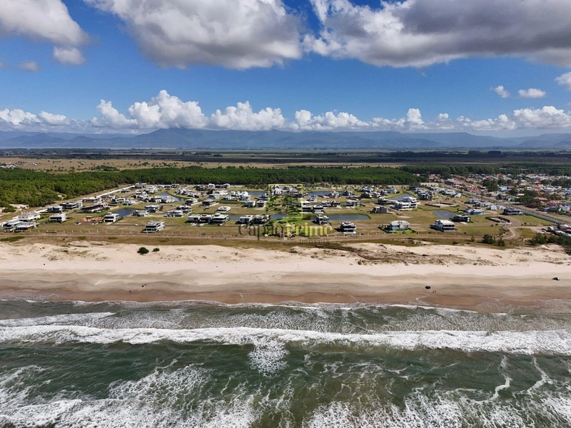 Casa em condomínio beira-Mar: 19ª foto da galeria de imagens do imóvel