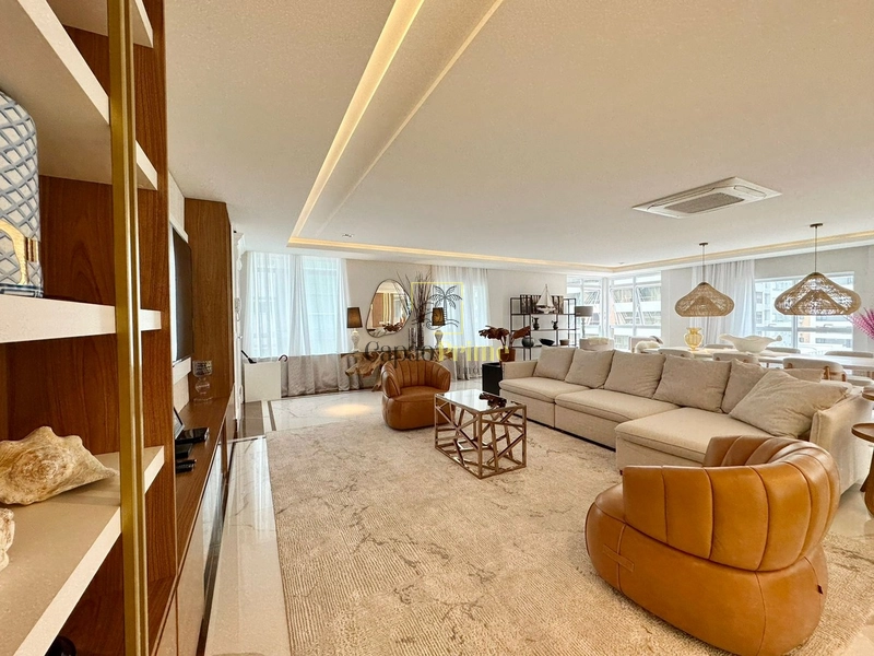 Mansão suspensa mobiliada e decorada com vista mar: 24ª foto da galeria de imagens do imóvel