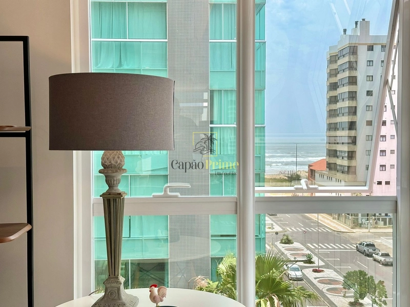 Mansão suspensa mobiliada e decorada com vista mar: 13ª foto da galeria de imagens do imóvel