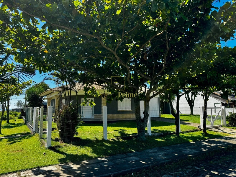 Casa de esquina com quiosque: 47ª foto da galeria de imagens do imóvel