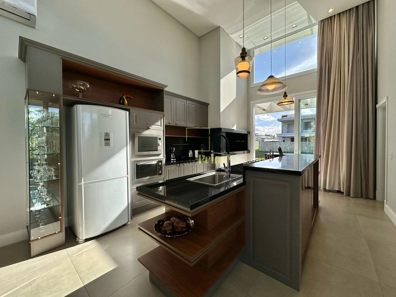 Casa em condomínio mobiliada e decorada: 8ª foto da galeria de imagens do imóvel