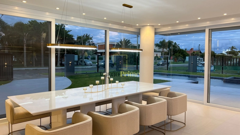 Luxuosa Casa à venda em Atlântida: 8ª foto da galeria de imagens do imóvel