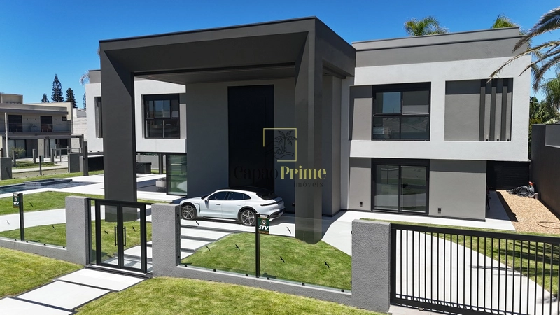 Luxuosa Casa à venda em Atlântida: 3ª foto da galeria de imagens do imóvel