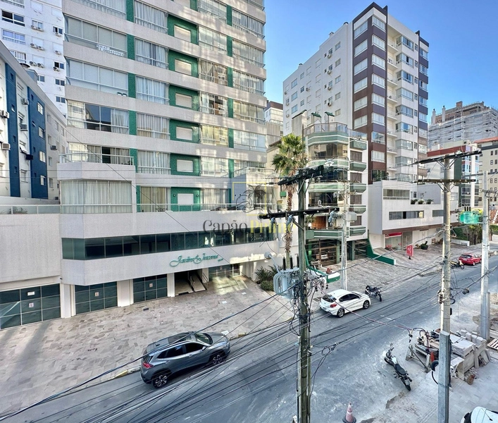 Apartamento de frente 2 dormitórios mobiliado: 2ª foto da galeria de imagens do imóvel