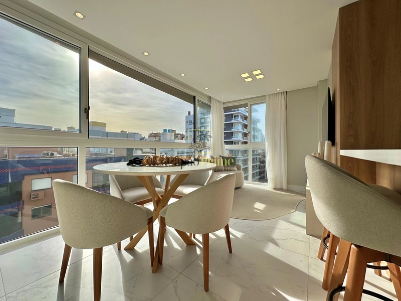 Apartamento decorado novo de 2 dormitórios: 8ª foto da galeria de imagens do imóvel