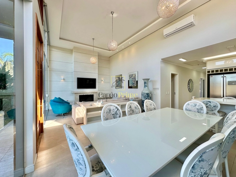 Casa mobiliada em condomínio fechado: 4ª foto da galeria de imagens do imóvel