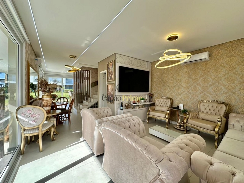 Casa decorada em condomínio fechado: 3ª foto da galeria de imagens do imóvel