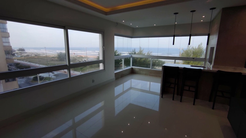 Apartamento à venda em Capão da Canoa/RS: 3ª foto da galeria de imagens do imóvel