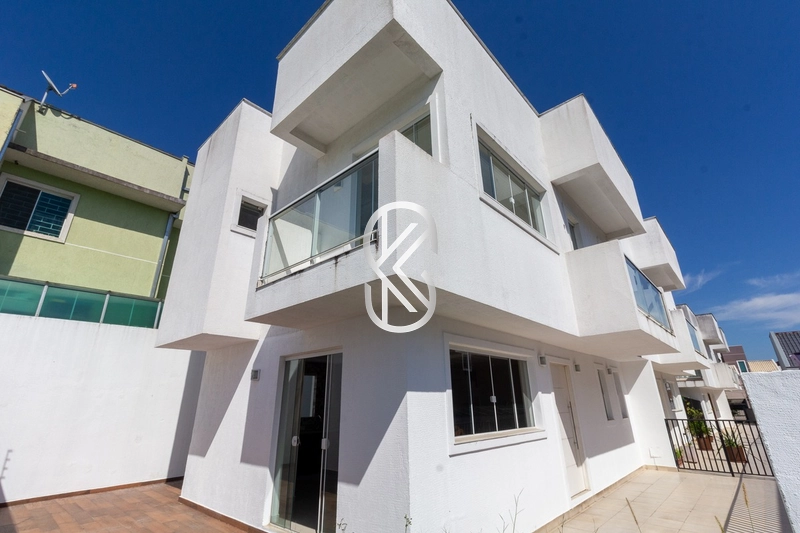 Sobrado Triplex de Condominio no bairro Atuba - Curitiba: 2ª foto da galeria de imagens do imóvel