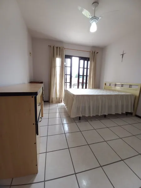 Sobrado Triplex em Sao Francisco do Sul: 23ª foto da galeria de imagens do imóvel