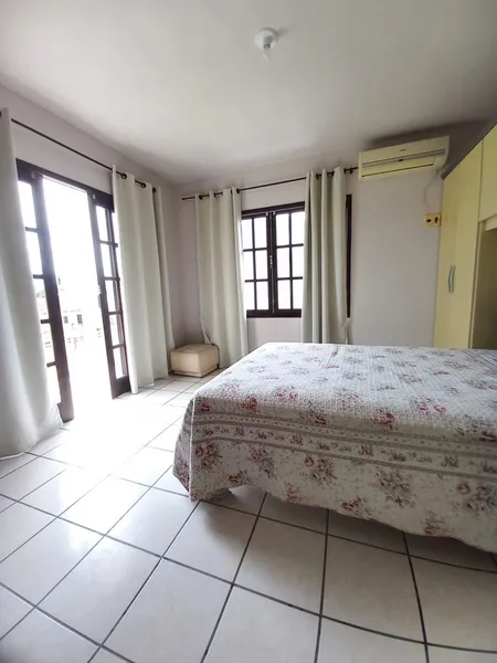 Sobrado Triplex em Sao Francisco do Sul: 21ª foto da galeria de imagens do imóvel