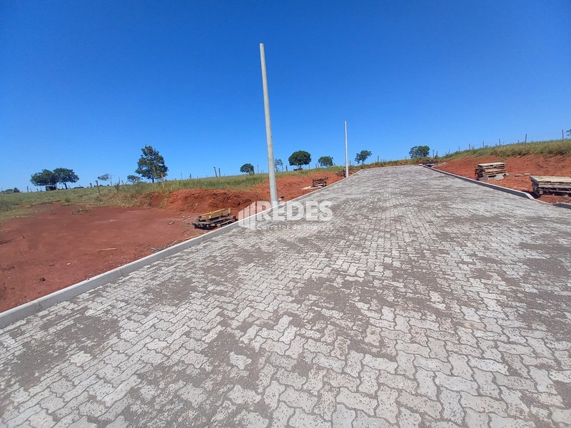 TERRENO 10x20: 10ª foto da galeria de imagens do imóvel