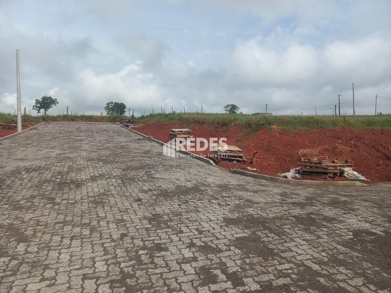 TERRENO 10x20: 4ª foto da galeria de imagens do imóvel