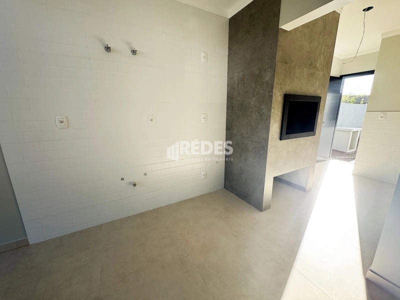 Casa 2 dorms (1 suíte): 6ª foto da galeria de imagens do imóvel