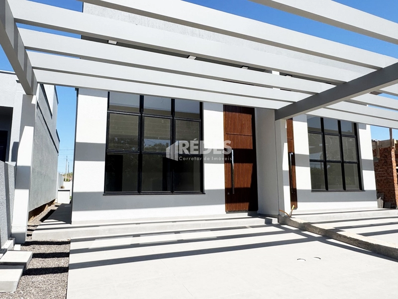 Casa 2 dorms (1 suíte): 2ª foto da galeria de imagens do imóvel