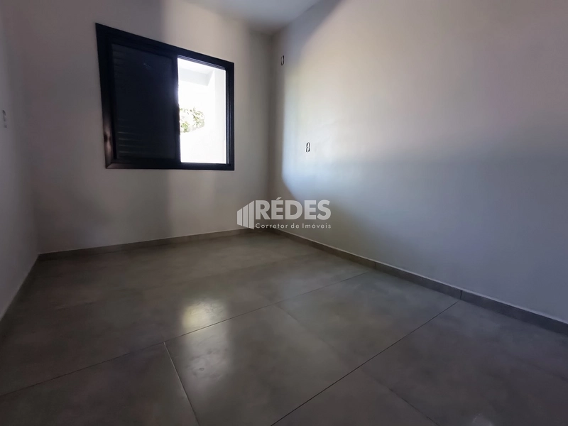 Casa 2 dorms: 5ª foto da galeria de imagens do imóvel