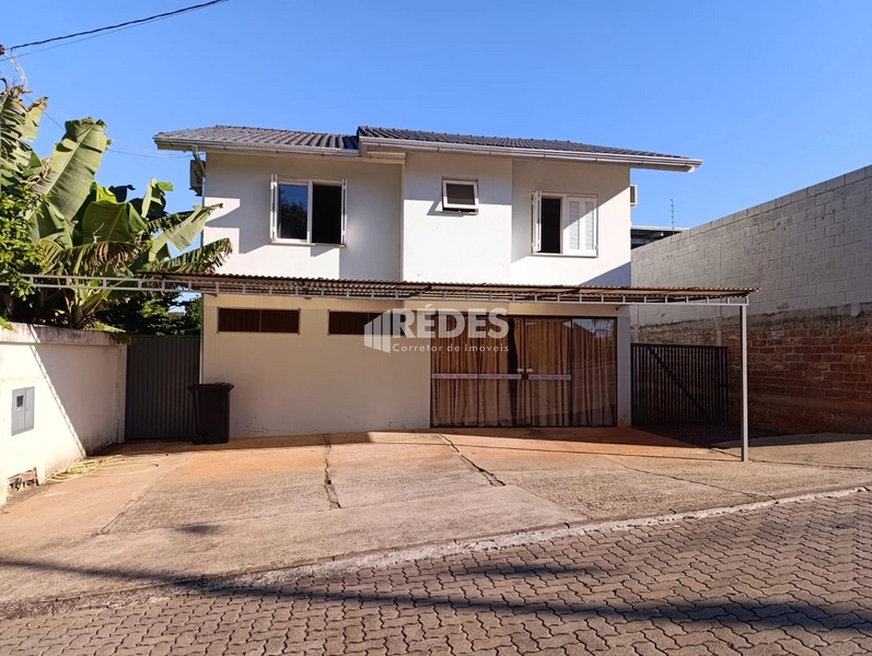 Casa 3 dorms (1 suíte): 1ª foto da galeria de imagens do imóvel