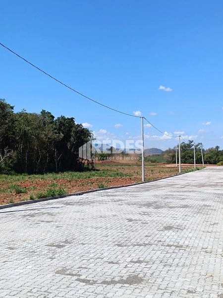 TERRENO EM ESTRELA: 5ª foto da galeria de imagens do imóvel