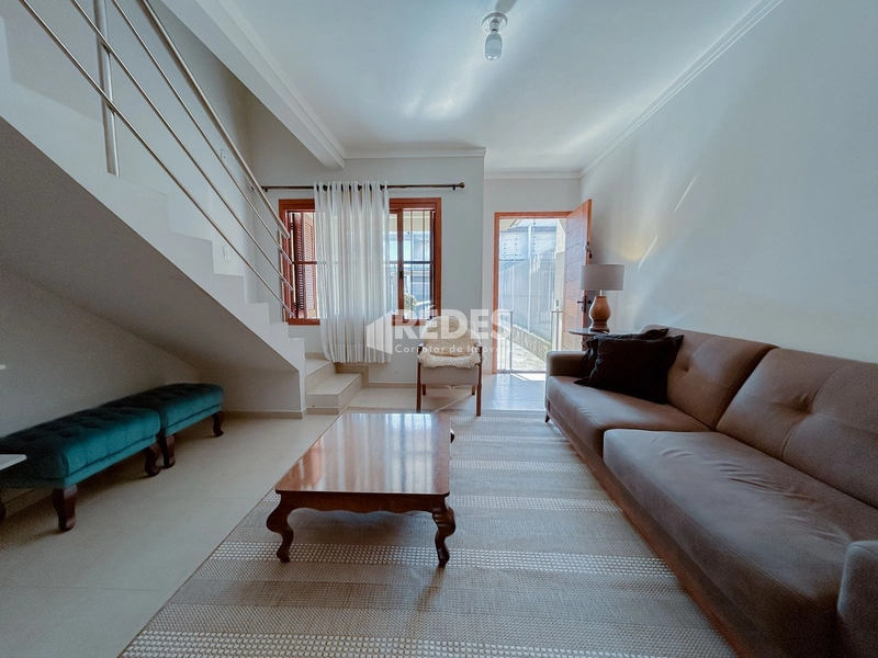 Sobrado 2 dorms: 3ª foto da galeria de imagens do imóvel