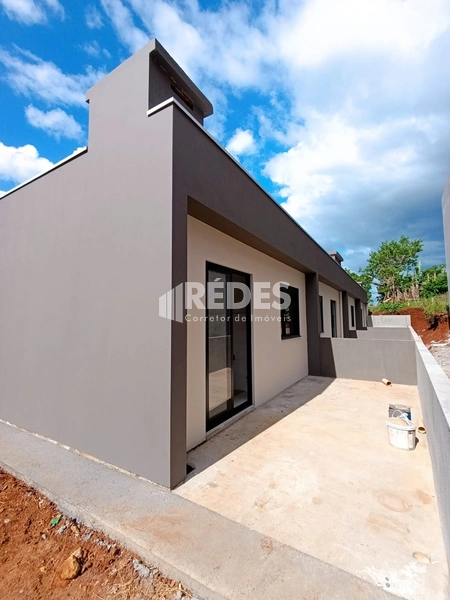 Casa 2 dorms: 5ª foto da galeria de imagens do imóvel