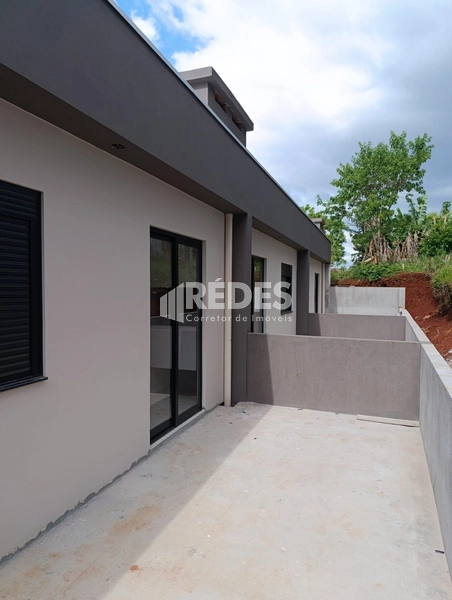 Casa 2 dorms: 2ª foto da galeria de imagens do imóvel