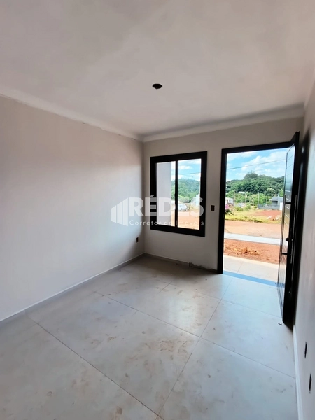 Casa 2 dorms: 8ª foto da galeria de imagens do imóvel