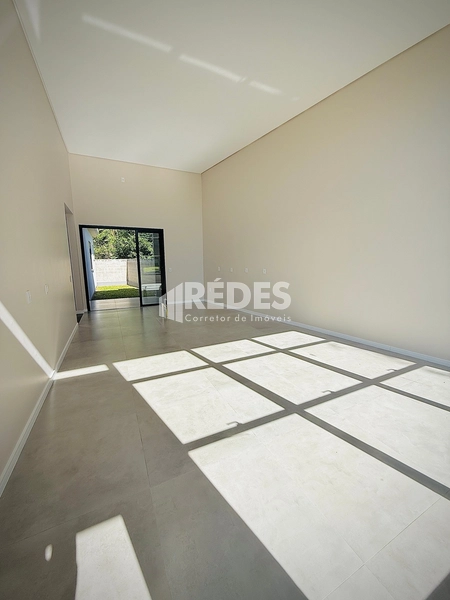 Casa 3 dorms (1 suíte): 3ª foto da galeria de imagens do imóvel
