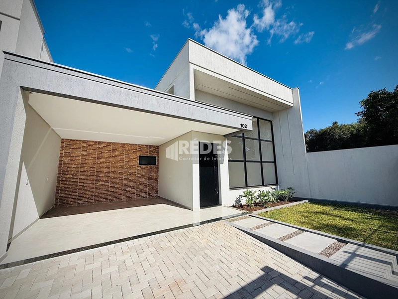 Casa 3 dorms (1 suíte)