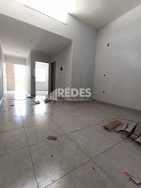 Casa 2 dorms: 3ª foto da galeria de imagens do imóvel