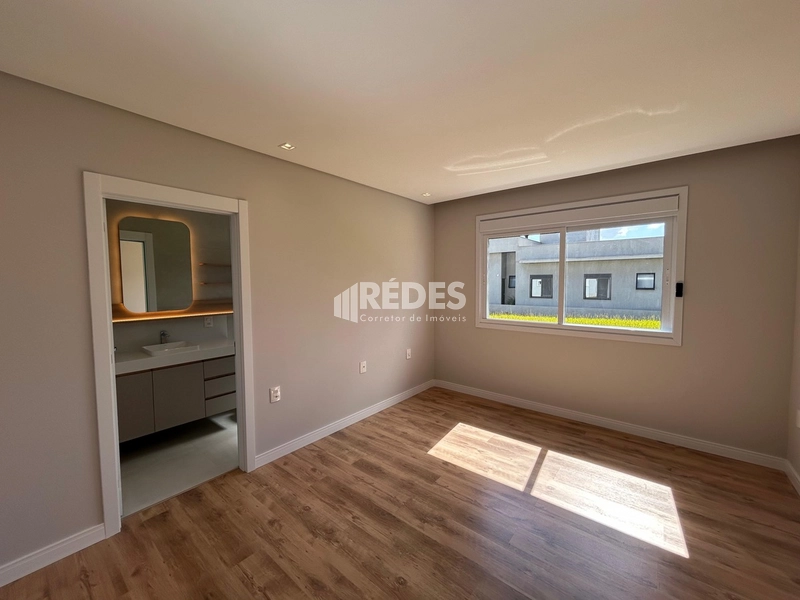 Casa 3 suítes: 37ª foto da galeria de imagens do imóvel