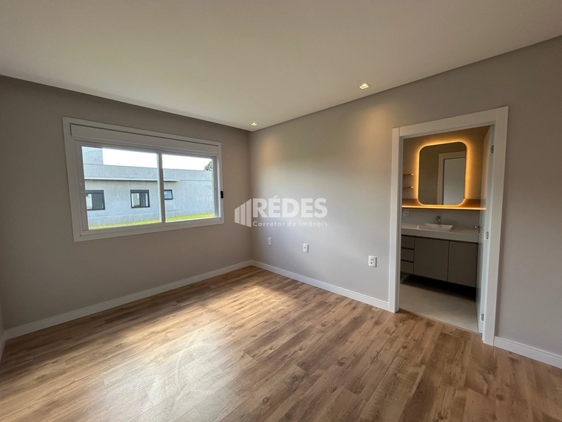 Casa 3 suítes: 34ª foto da galeria de imagens do imóvel