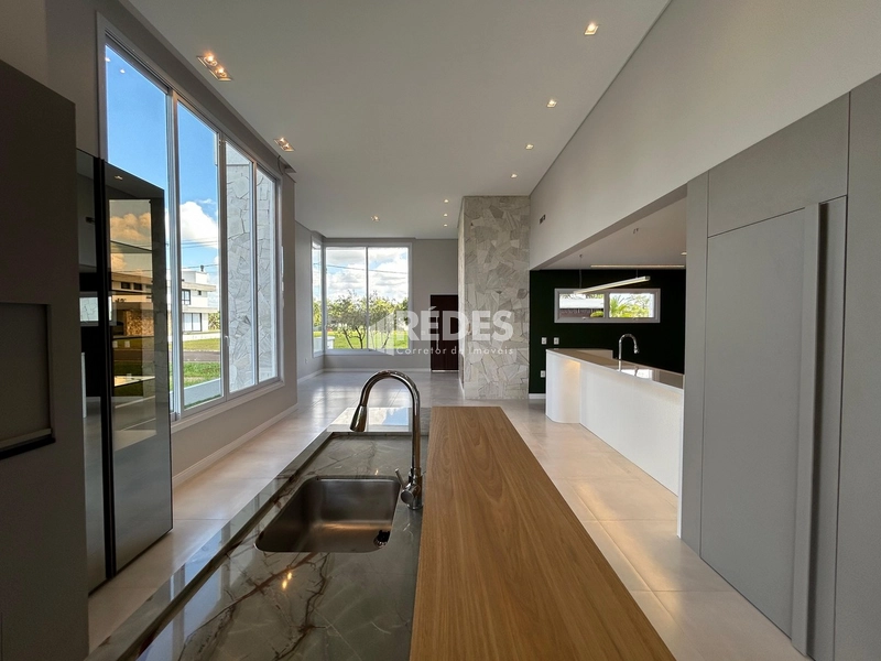 Casa 3 suítes: 26ª foto da galeria de imagens do imóvel