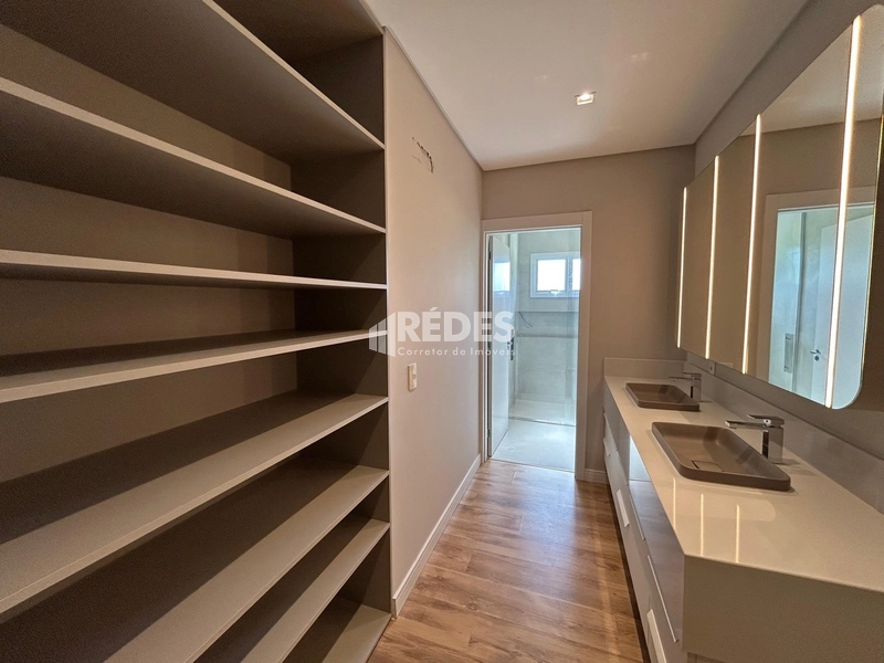 Casa 3 suítes: 50ª foto da galeria de imagens do imóvel