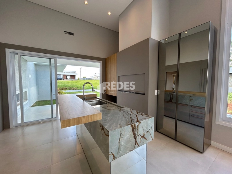 Casa 3 suítes: 21ª foto da galeria de imagens do imóvel