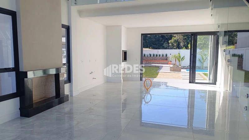 Casa 3 suítes e piscina: 6ª foto da galeria de imagens do imóvel