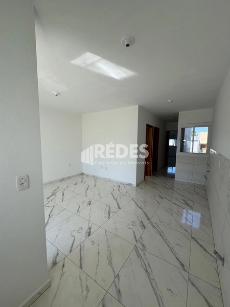 Casa 2 dorms: 7ª foto da galeria de imagens do imóvel
