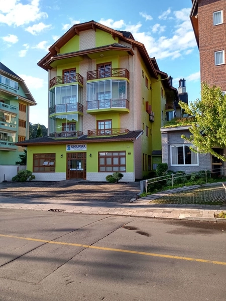 Apartamento com 125m², 3 dormitórios no bairro centro em Gramado: 1ª foto da galeria de imagens do imóvel