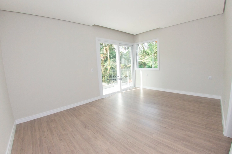 Casa, 321 m2, com 3 suítes, em Canela: 60ª foto da galeria de imagens do imóvel