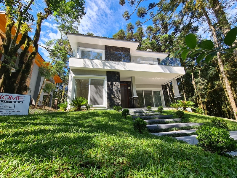 Casa, 321 m2, com 3 suítes, em Canela: 3ª foto da galeria de imagens do imóvel