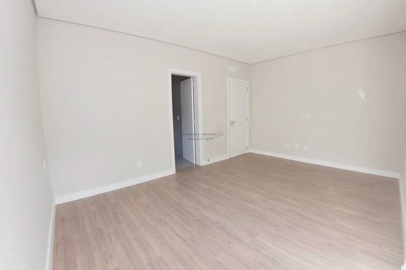 Casa, 321 m2, com 3 suítes, em Canela: 61ª foto da galeria de imagens do imóvel