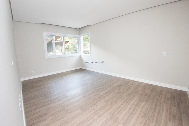 Casa, 321 m2, com 3 suítes, em Canela: 66ª foto da galeria de imagens do imóvel