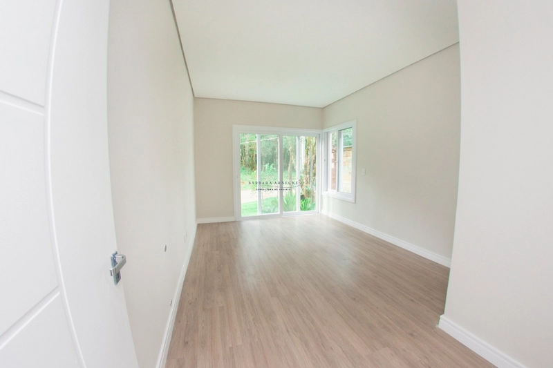 Casa, 321 m2, com 3 suítes, em Canela: 68ª foto da galeria de imagens do imóvel