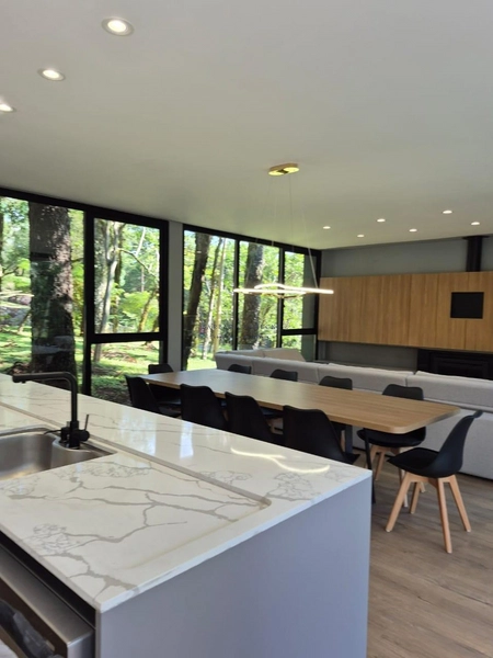 Casa com 230m², 03 suítes em condomínio Pinheiro Grosso em Canela: 23ª foto da galeria de imagens do imóvel