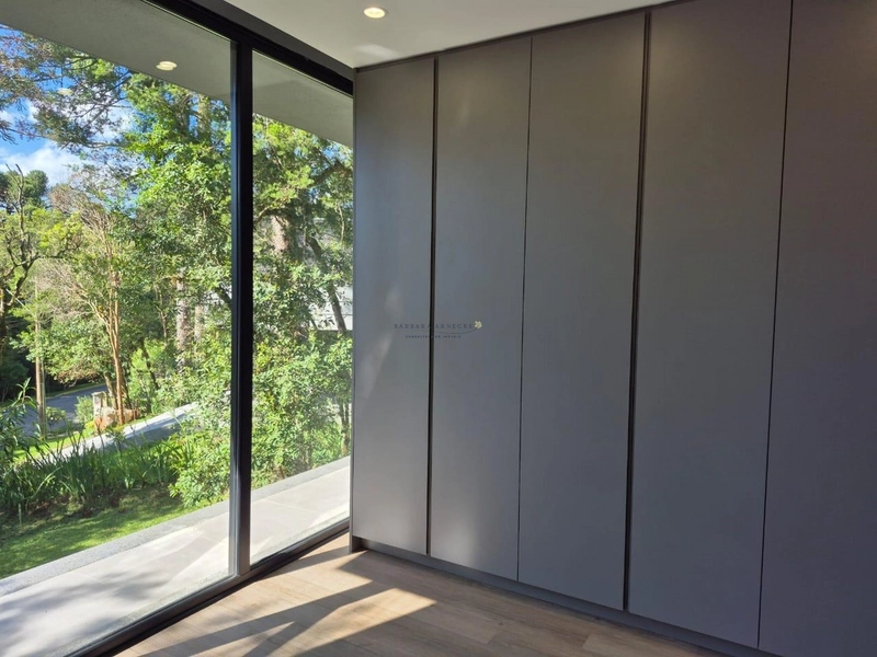 Casa com 230m², 03 suítes em condomínio Pinheiro Grosso em Canela: 60ª foto da galeria de imagens do imóvel