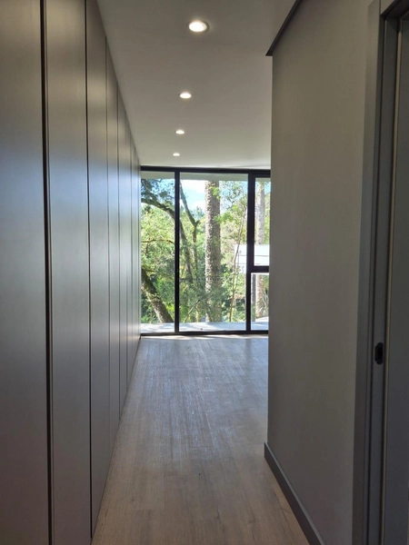Casa com 230m², 03 suítes em condomínio Pinheiro Grosso em Canela: 39ª foto da galeria de imagens do imóvel