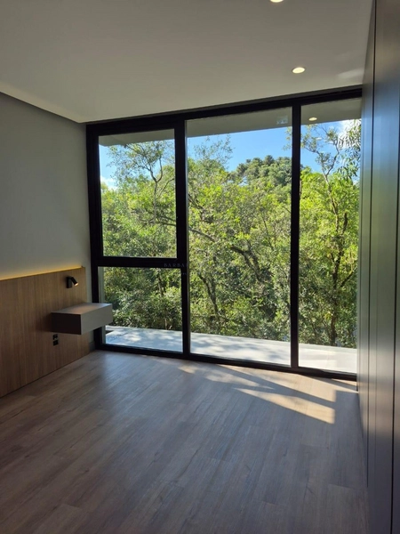 Casa com 230m², 03 suítes em condomínio Pinheiro Grosso em Canela: 55ª foto da galeria de imagens do imóvel
